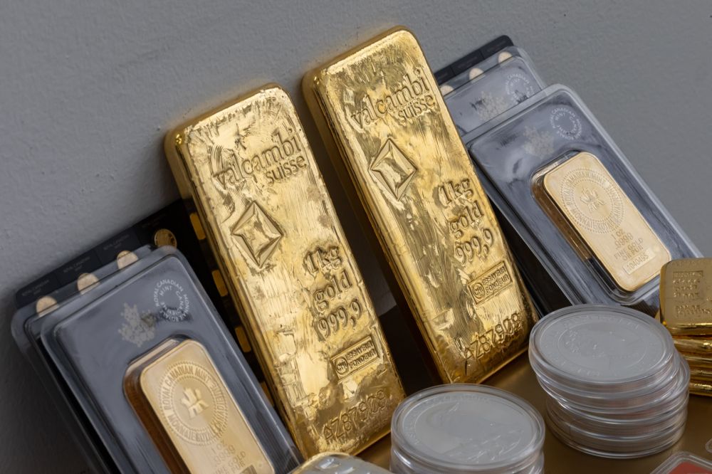 What to Look for When Buying Gold: A Comprehensive Guide